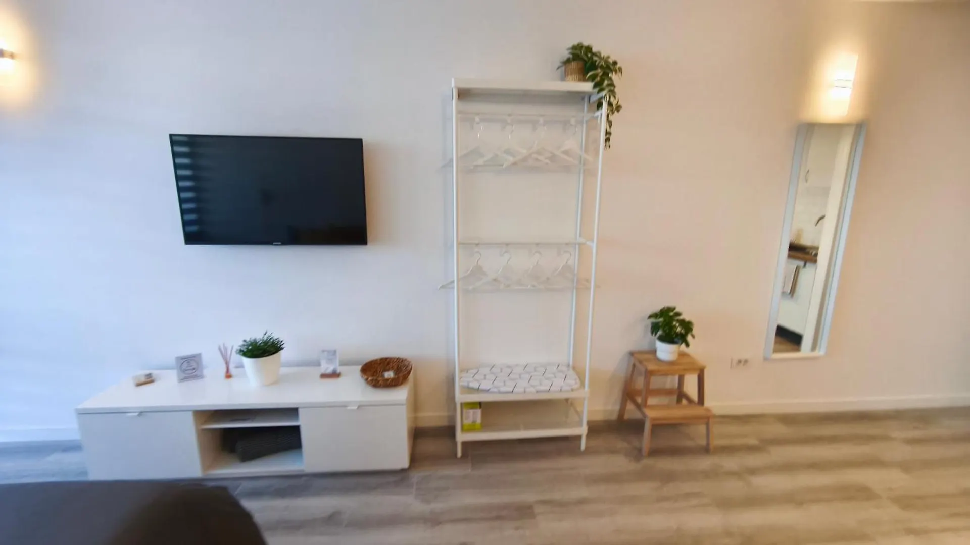 Moderno Estudio Con Piscina En Arona - Ideal Para Parejas דירה ארונה